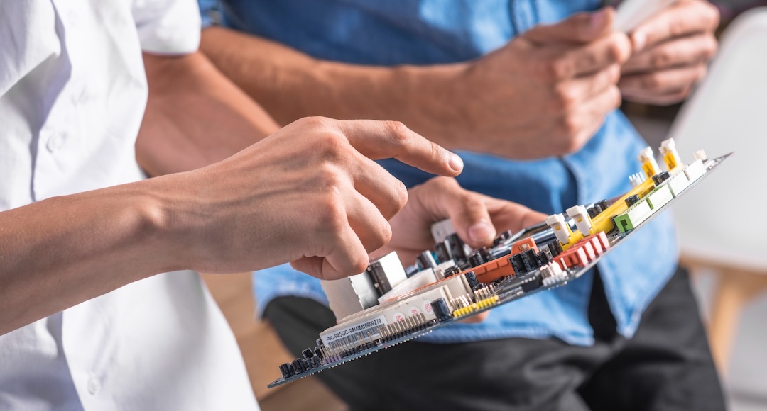 OEMs outsource production