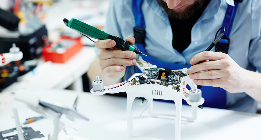 Drone PCB Board: Manufacturing Process & Manufacturer Selection Tips